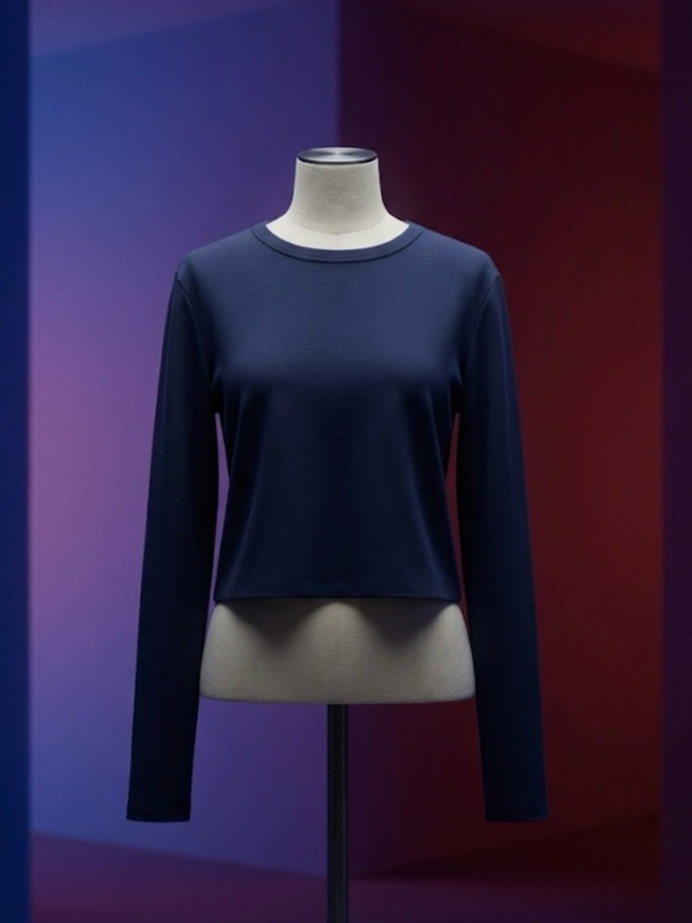Uniqlo Long-Sleeve dark Navy Crop Medium